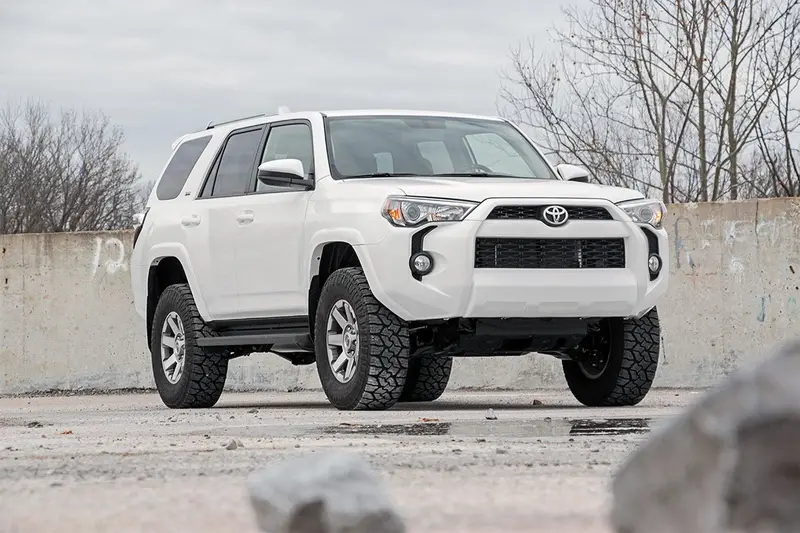 Rough Country 3-Inch N3 Loaded Strut Lift Kit – Compatible With 2010–2024 Toyota 4Runner 1